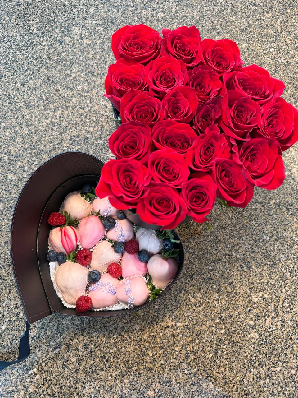 Scarlet Romance
